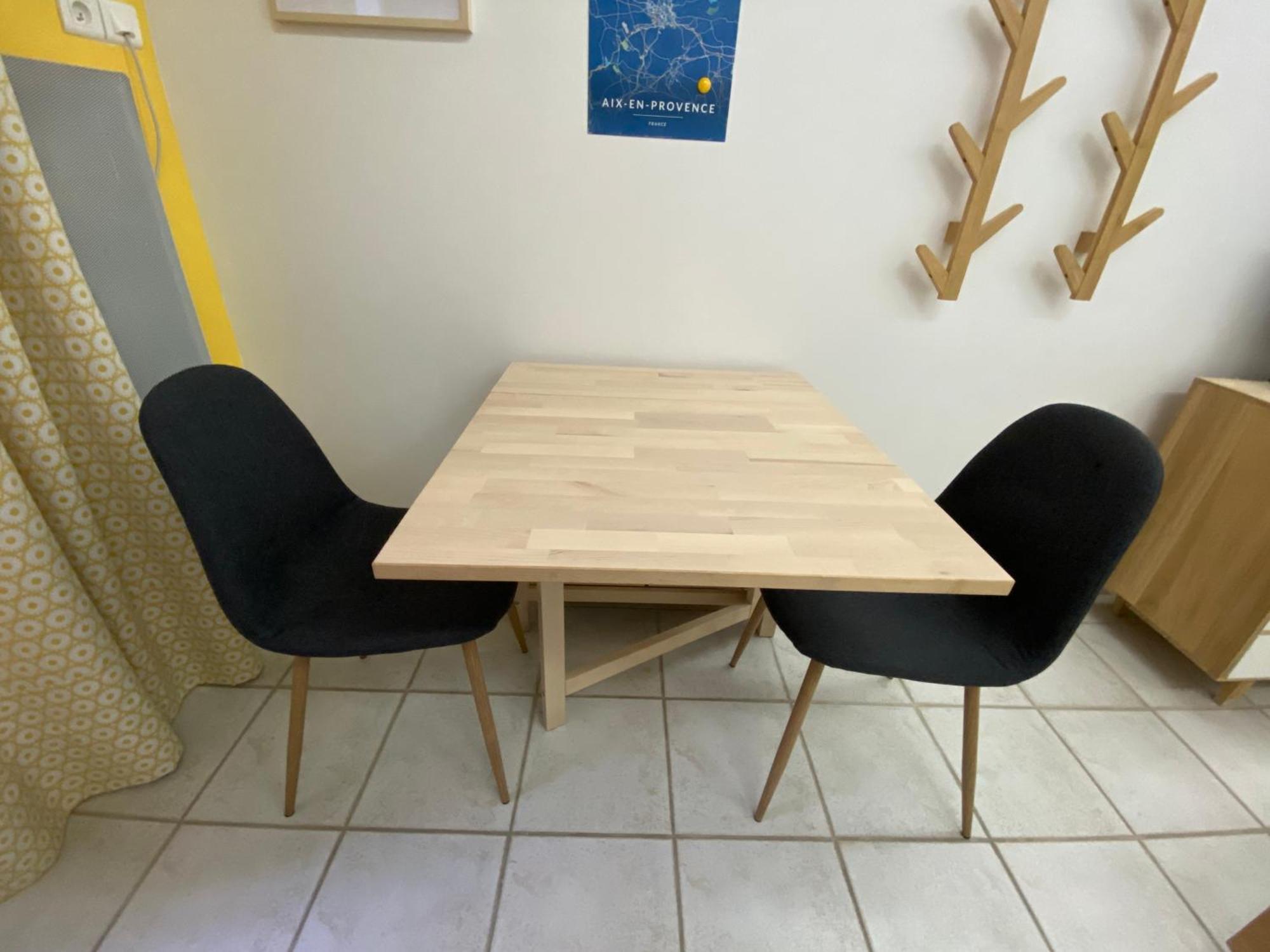 Clementine - Joli Studio Prive Avec Clim Calme A 70 M Du Centre Village De Lauris Luaran gambar